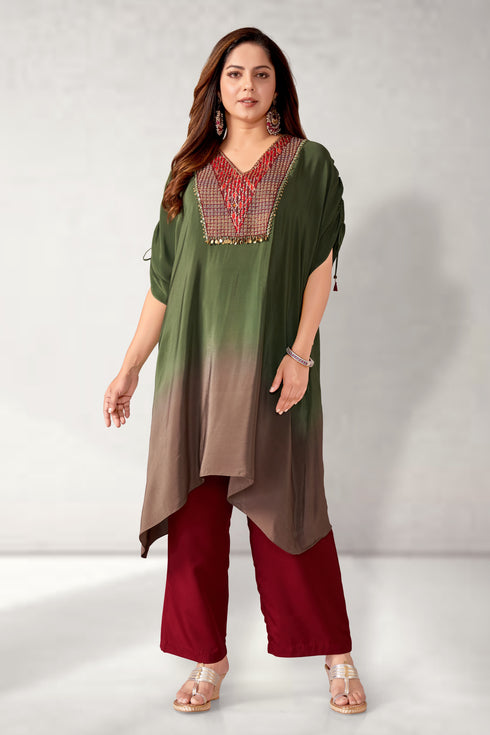 Kaftan set with straight pants