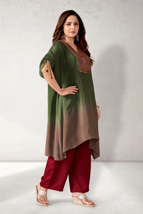 Kaftan set with straight pants