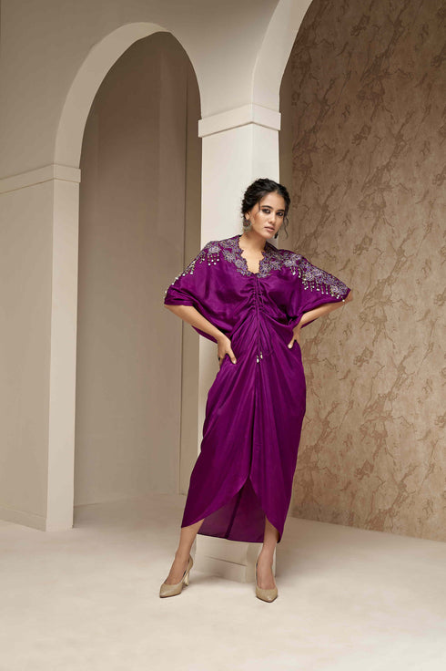 Kaftan with center front drawstring