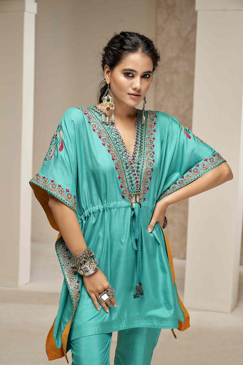 Kaftan with Pants