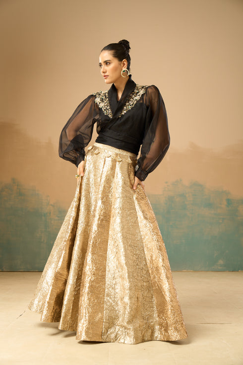 Embroidered collar top & skirt