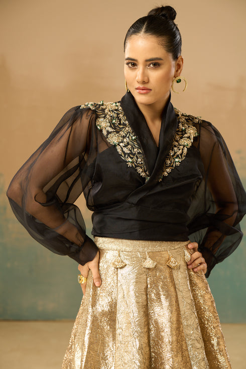 Embroidered collar top & skirt