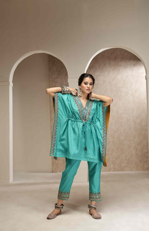 Kaftan with Pants