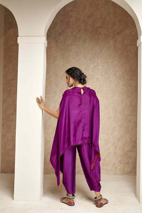 Triangular Cape with Dhoti Pants