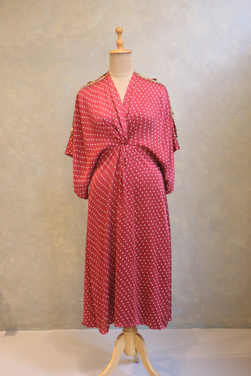 Maroon Bandhej Kaftan With Knot