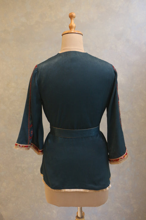 Jacket With Embroidery Sleeves