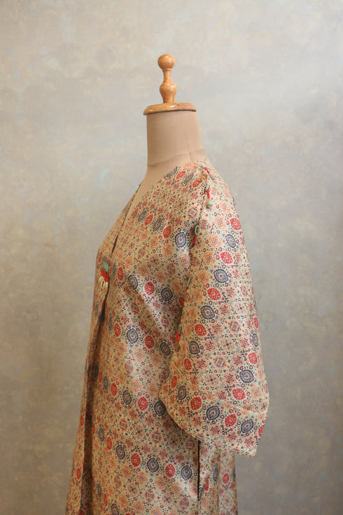 Lightly Embellished Neck Tunic