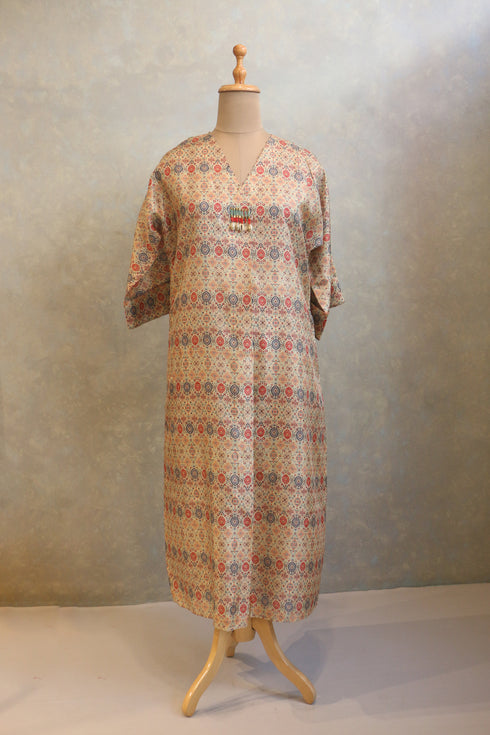 Lightly Embellished Neck Tunic