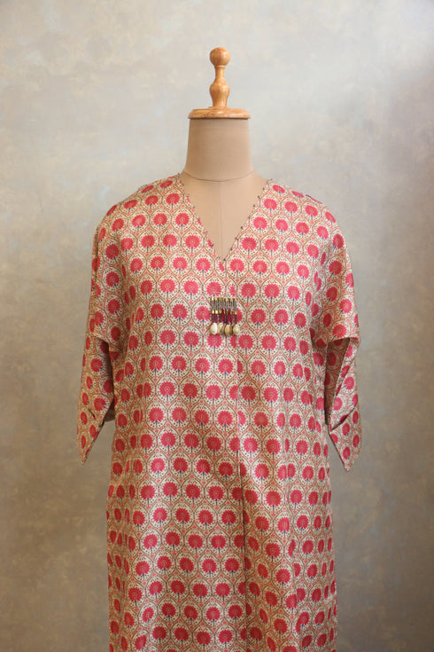 Lightly Embellished Neck Tunic