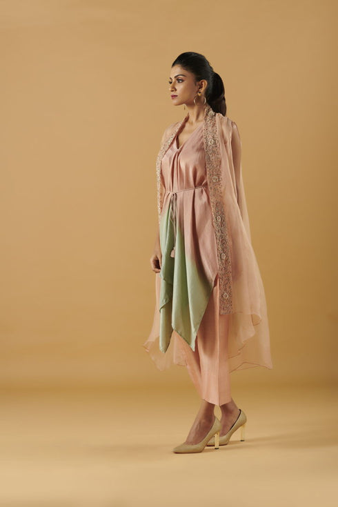 Crushed Top With Cape & Cropped Pants