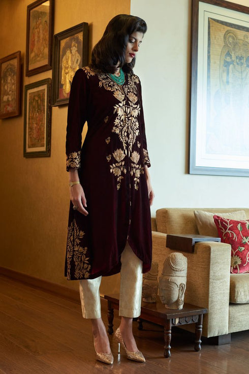 V Neck Kurta With Brocade Pant
