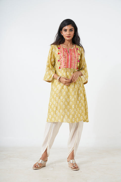 Printed Short Kurti With Dhoti
