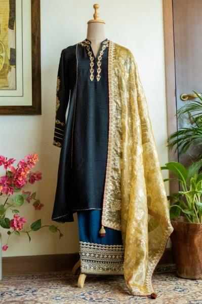 Black a-line Kurta With Blue Ijaar And Dupatta