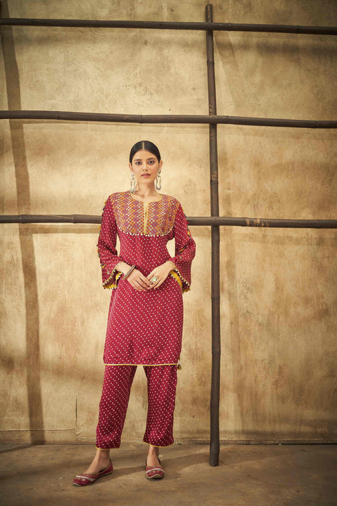 Maroon Bandhni with round Yoke