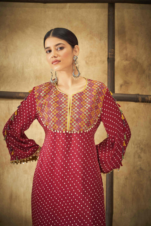 Maroon Bandhni with round Yoke