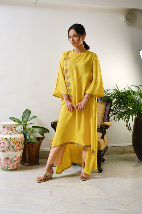Yellow High-low embroidered Tunic with geometric embroidery in combination of mirror & thread