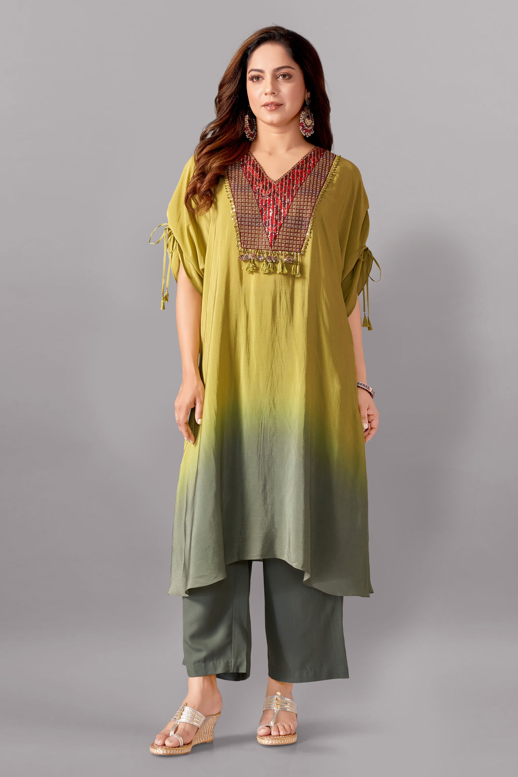 Kaftan set with straight pants