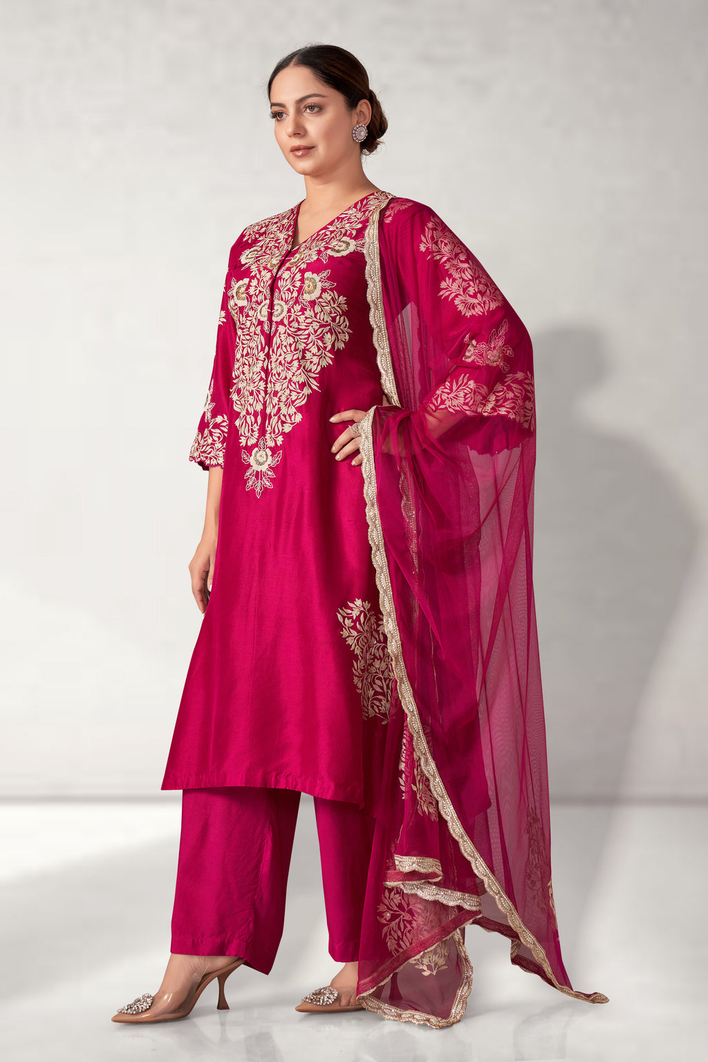 Long tunic with straight pants