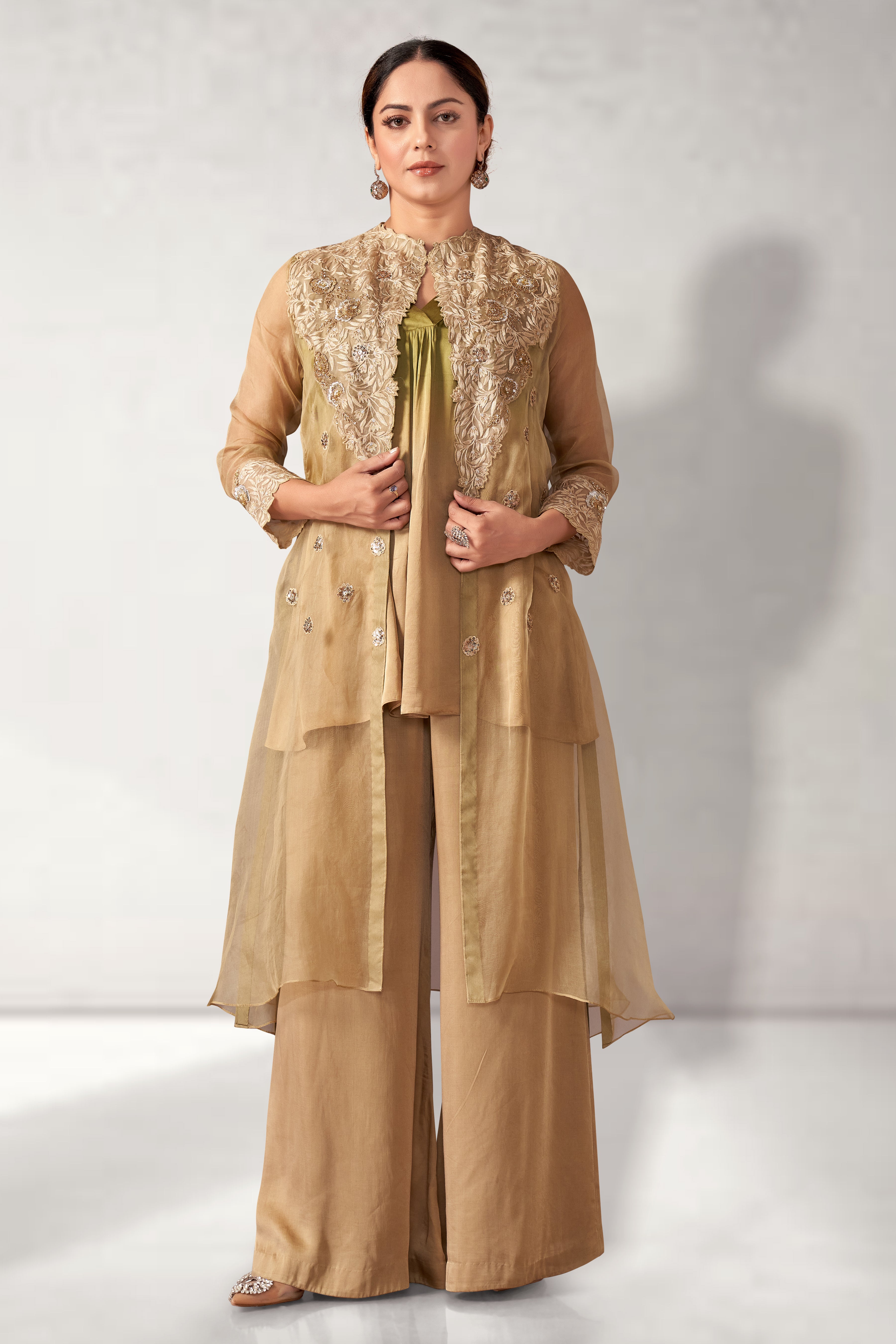 Jacket with shaded top set