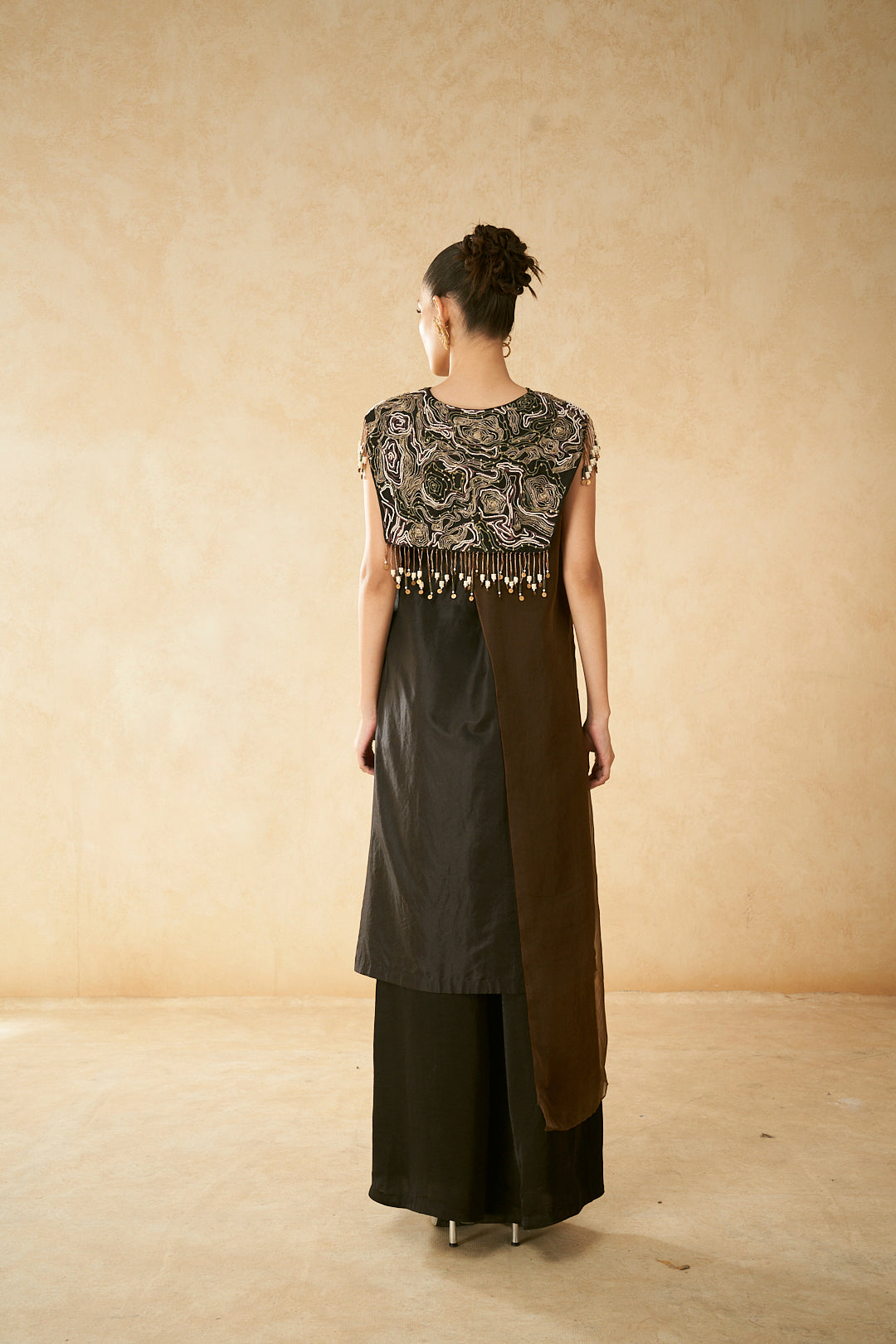 LONG INNER DUBLE LAYER AND FLARE PANT