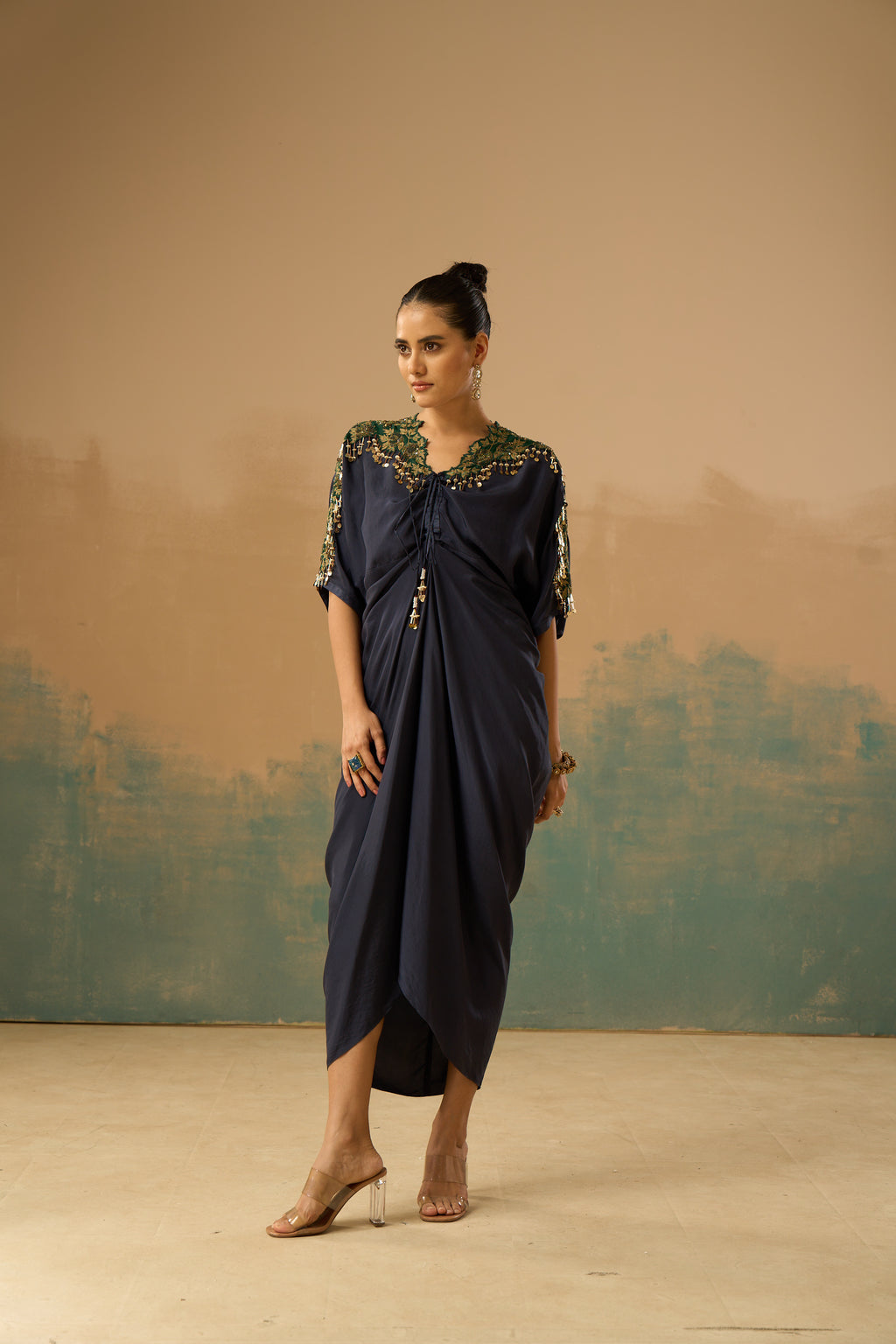 Neckline dress
