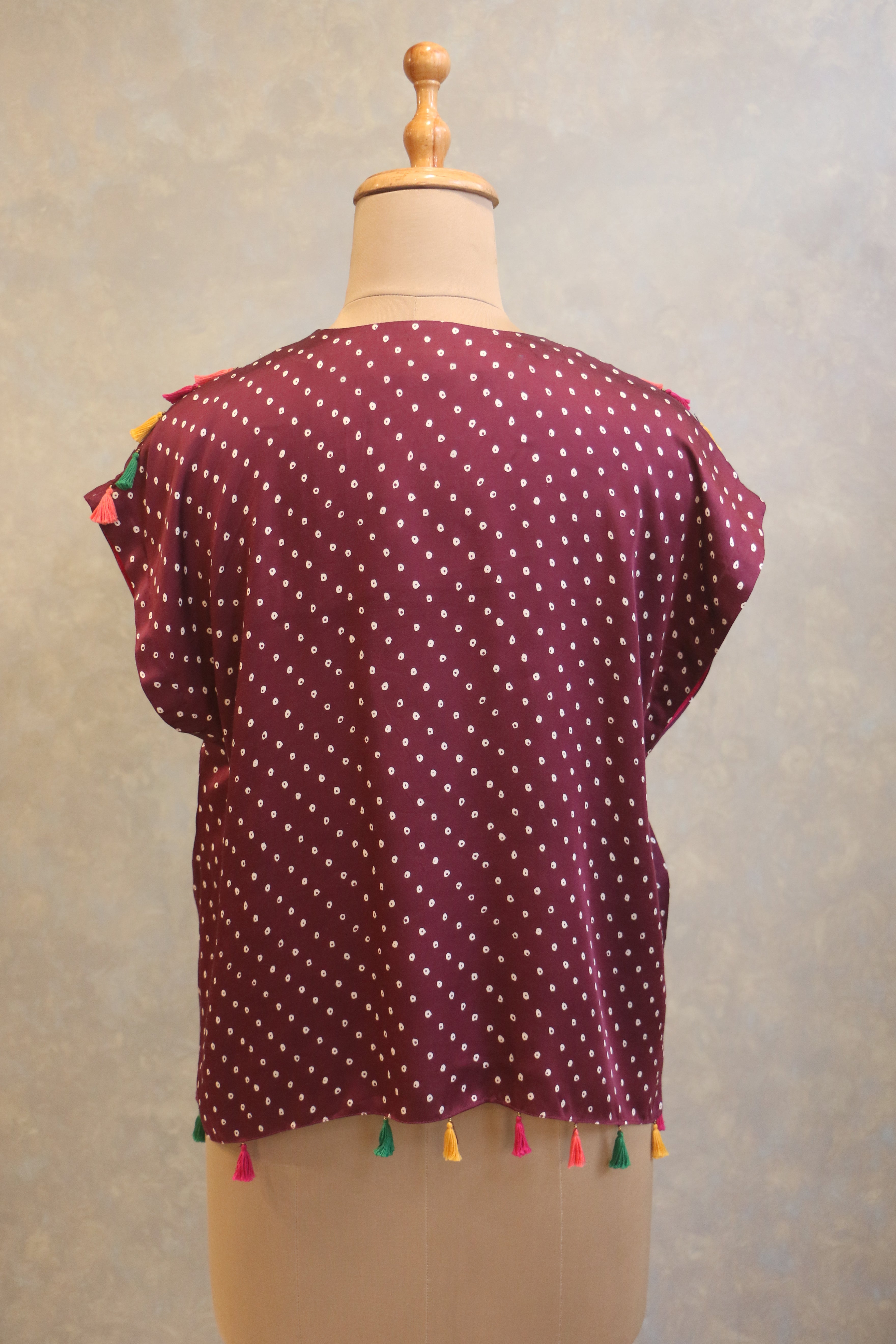 Wine Bandhej Cape Set