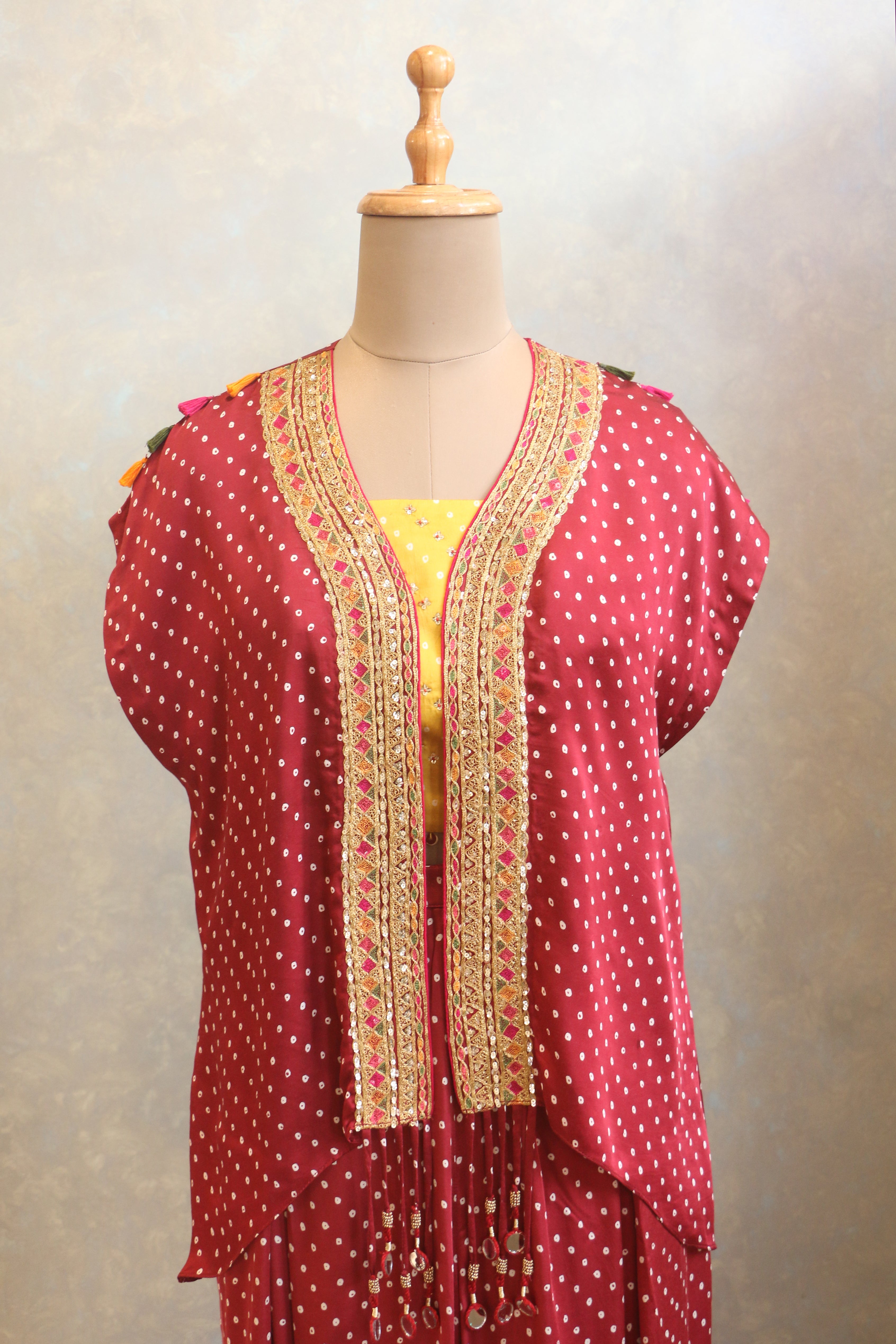 Maroon Bandhej Cape Set