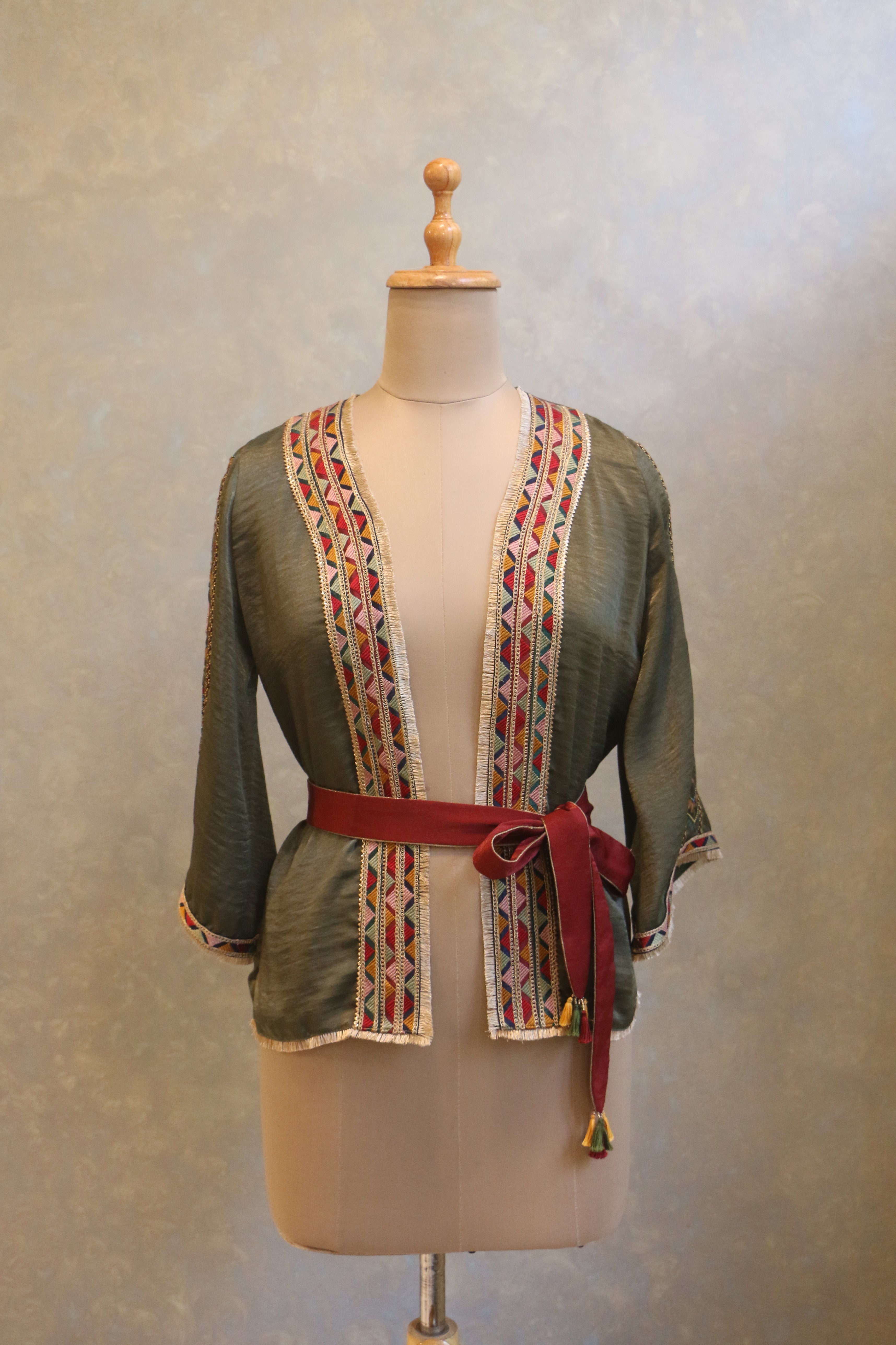 Jacket With Embroidery Sleeves