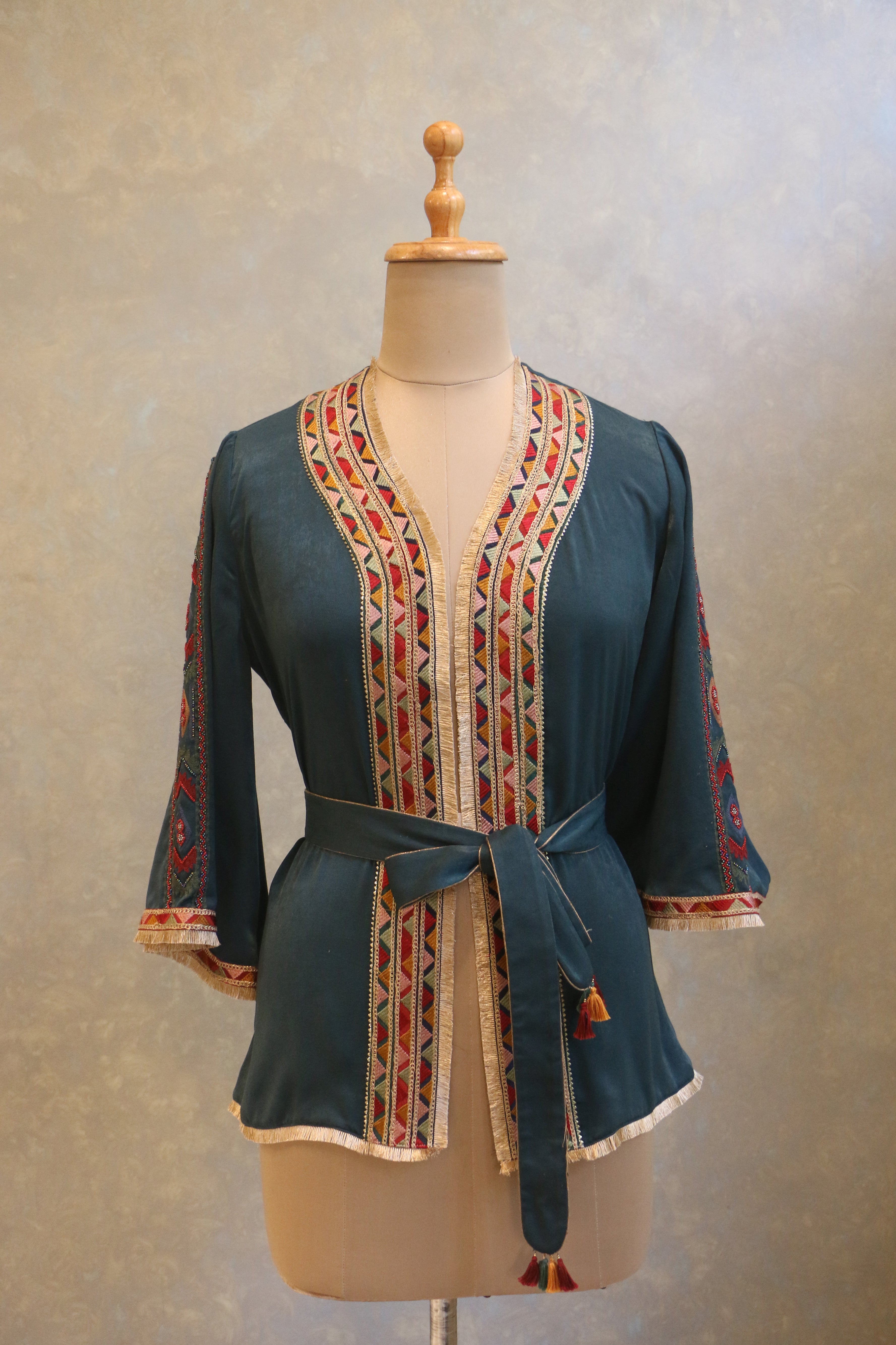 Jacket With Embroidery Sleeves