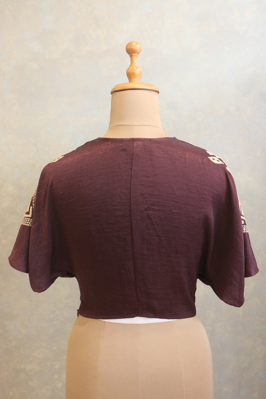 Co-ord Set With A Crop Top And Pants