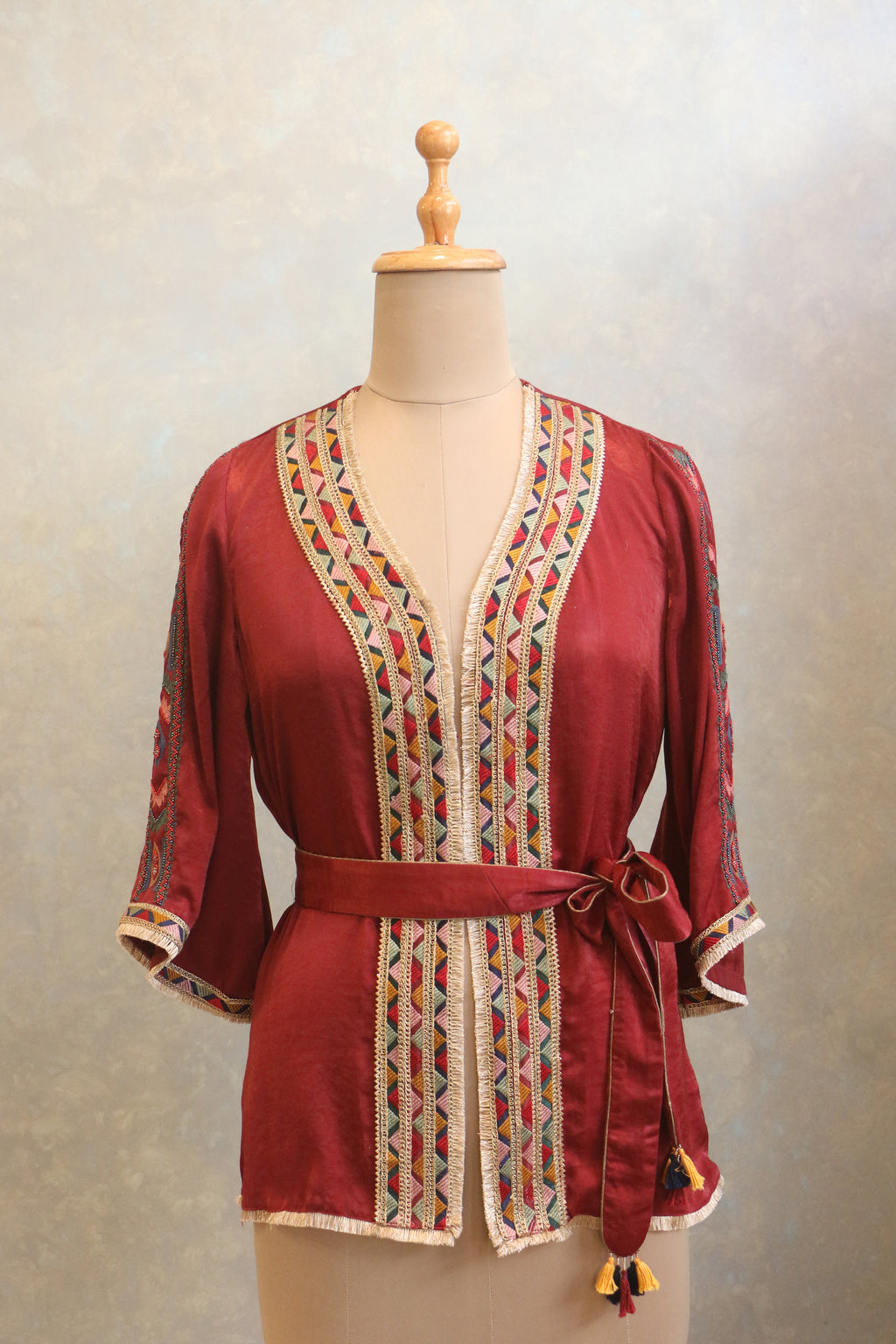Jacket With Embroidery Sleeves