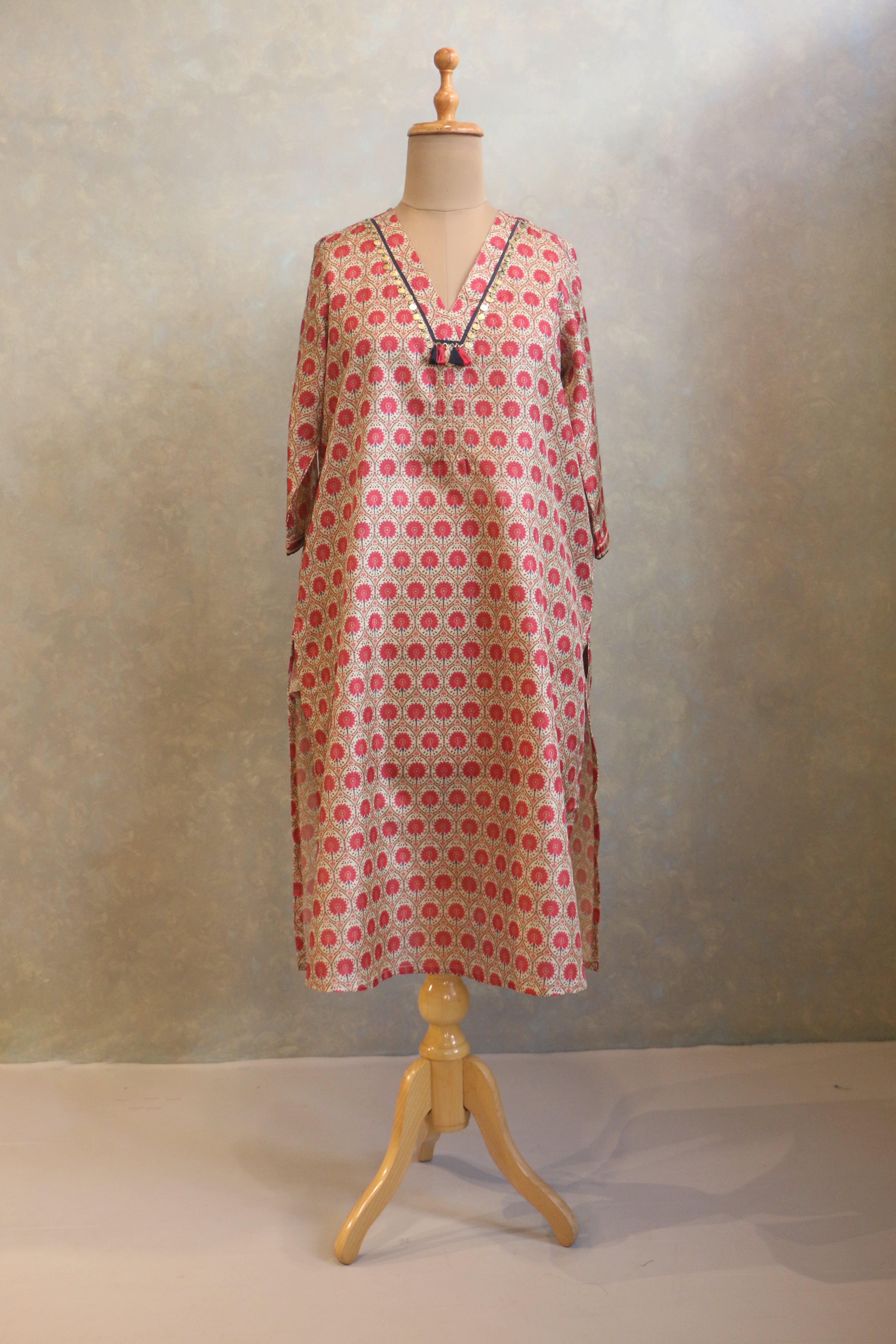 Lightly Embellished Neck Tunic