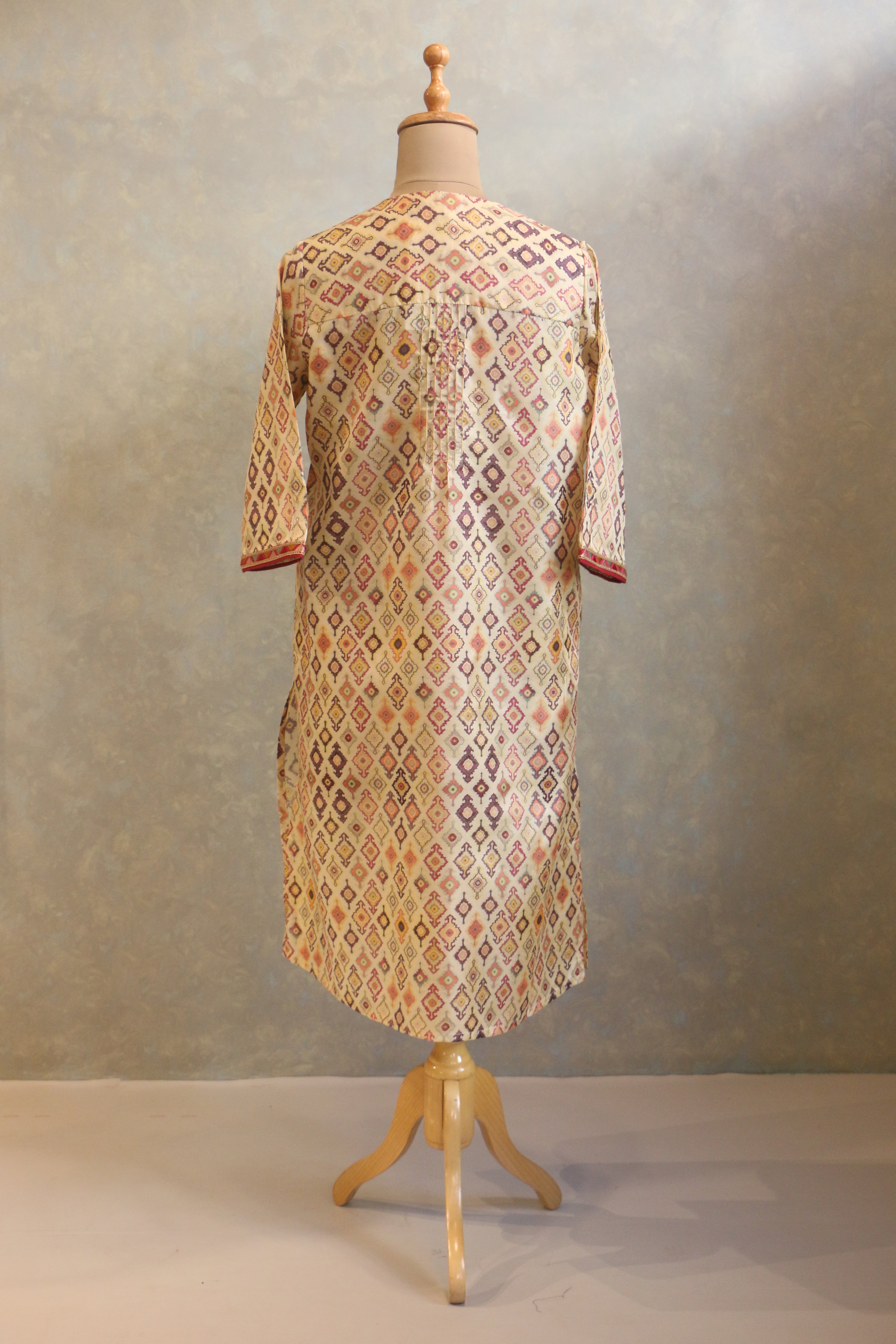 Lightly Embellished Neck Tunic