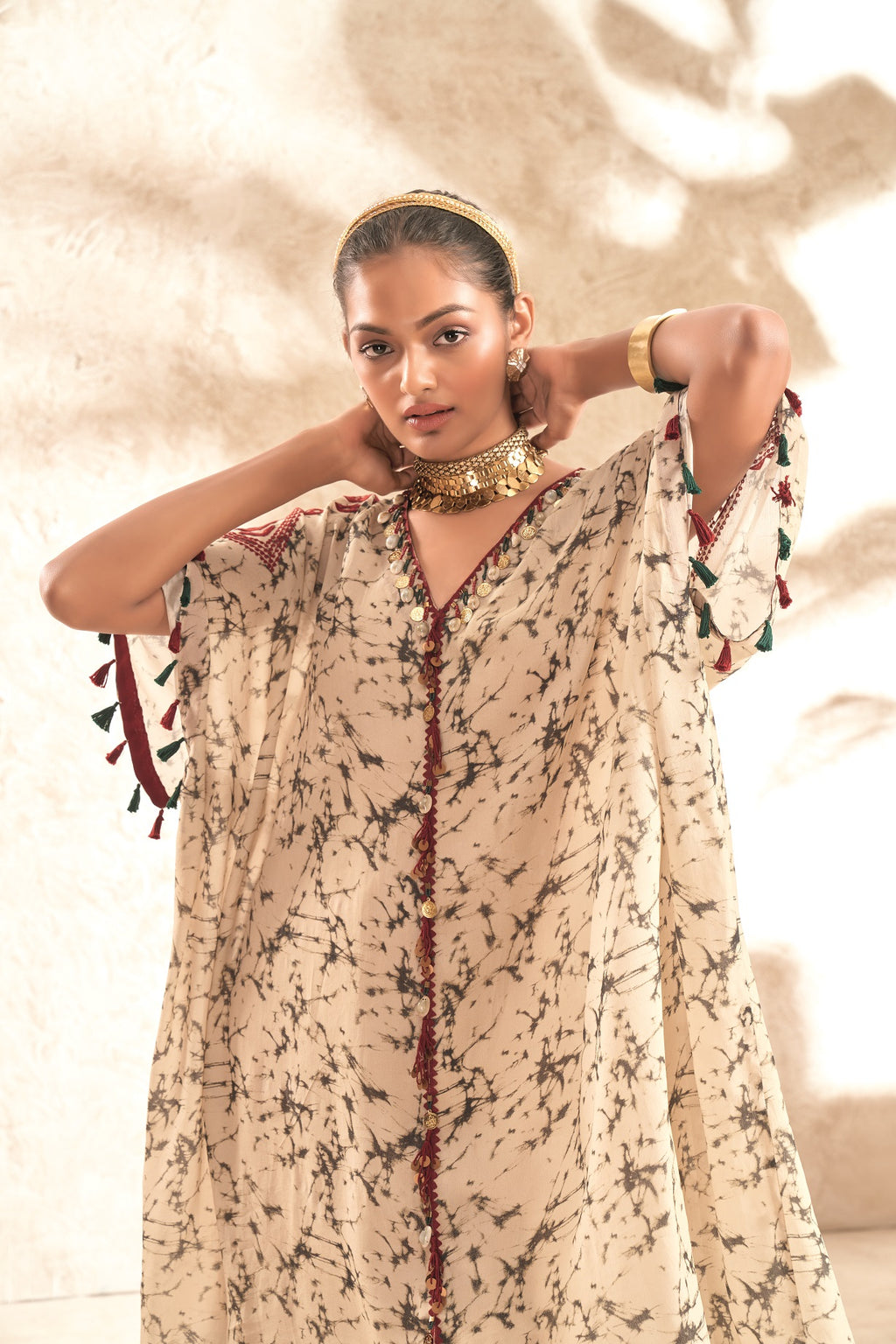 V Neck kaftan
