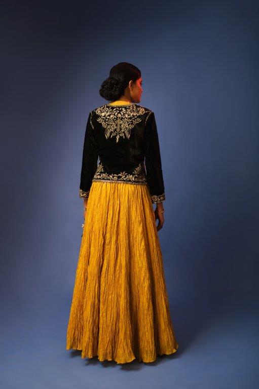 Yellow Lehenga With Green Jacket, Inner And Benarasi Dupatta