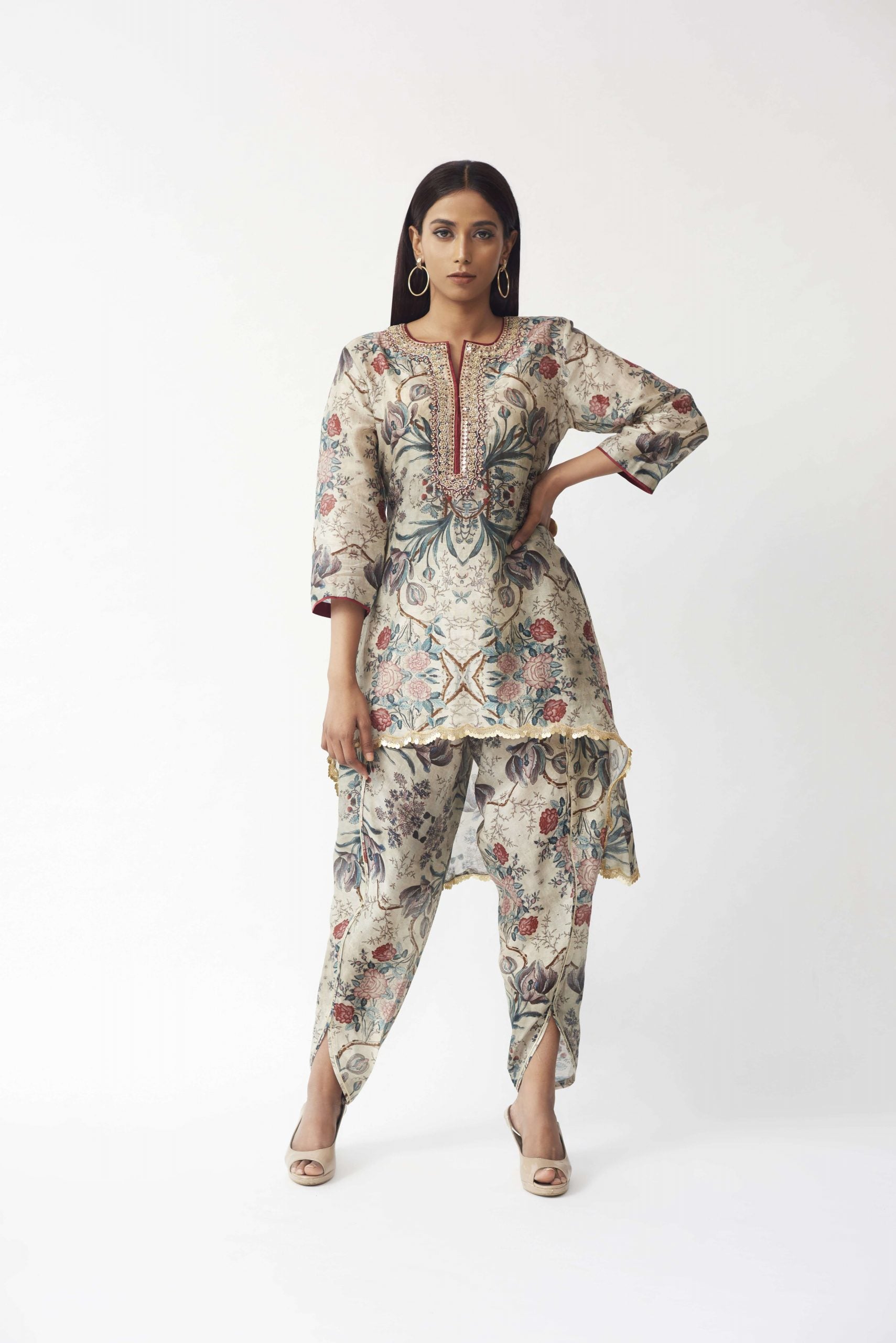 Printed Tunic With Dhoti Aditi Somani India