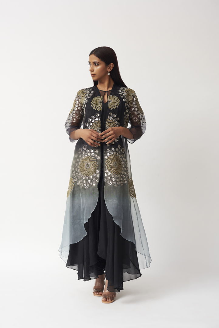 Embroidered Cape With Long Inner & Dhoti