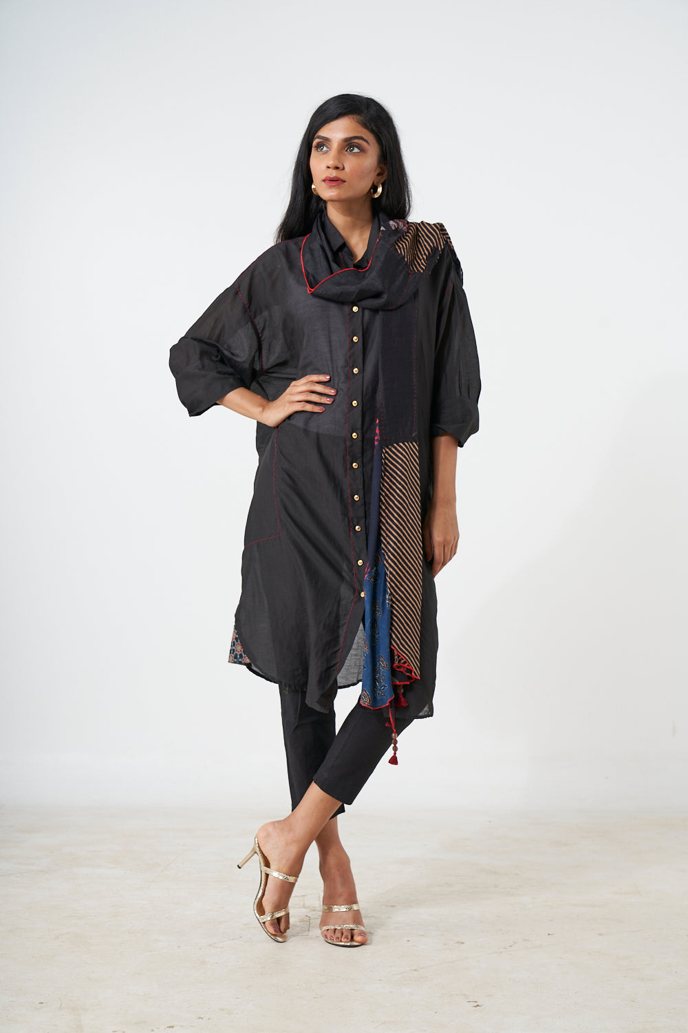 Tunic With Stole Aditi Somani India