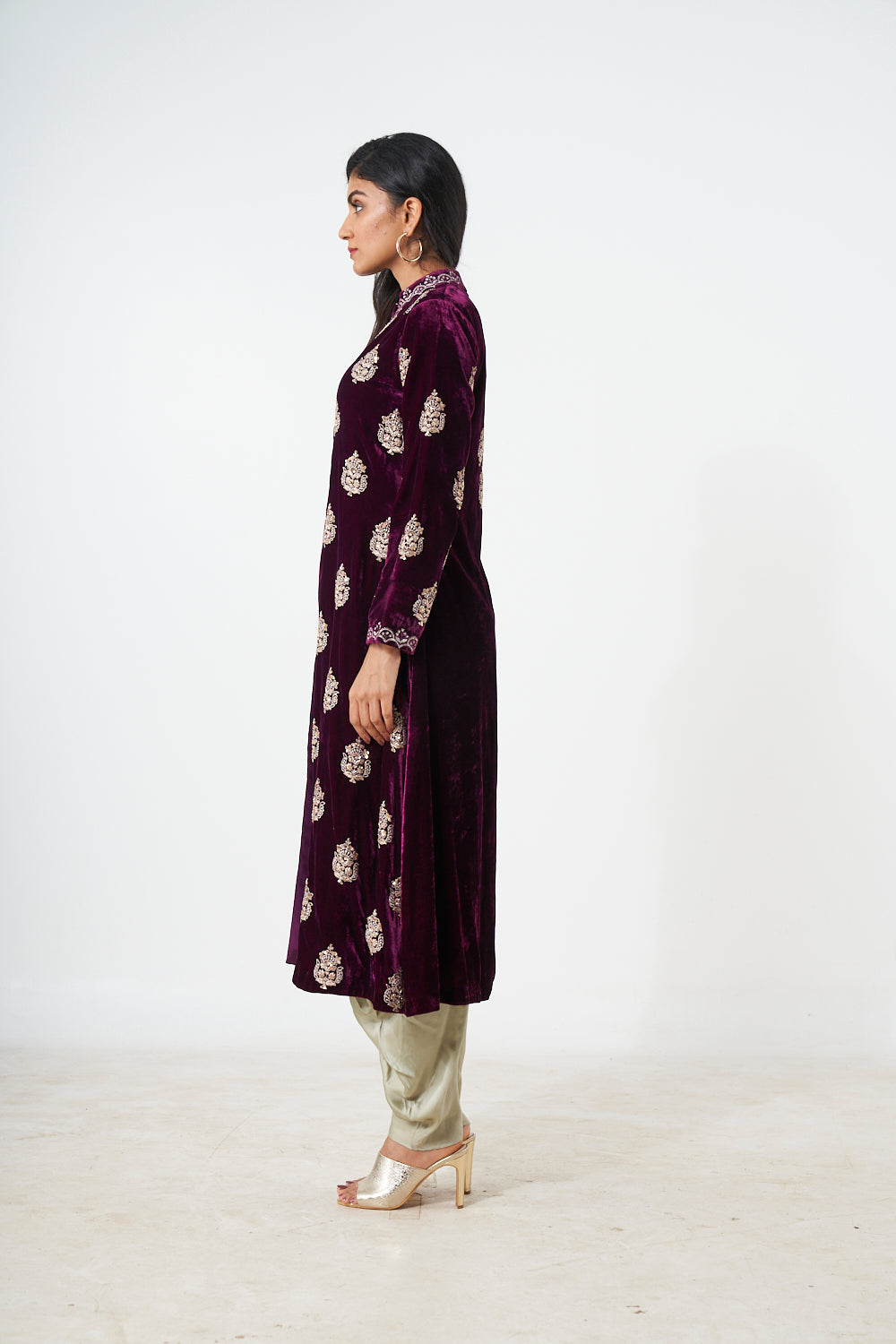 Jacket With Dhoti Aditi Somani India