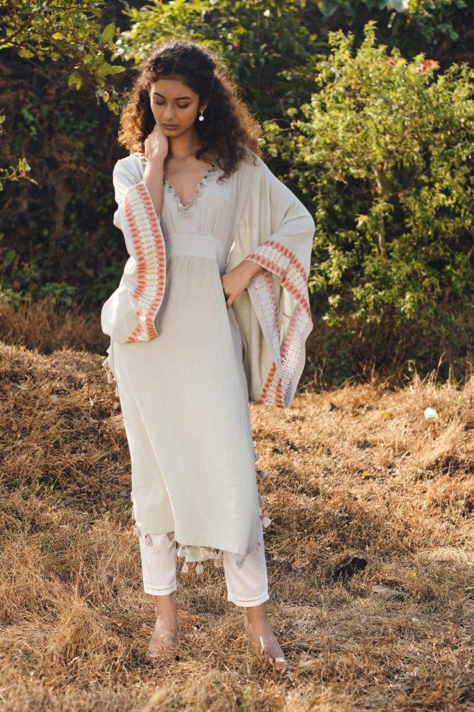 Dull Green crinkled cotton, bat sleeves tunic