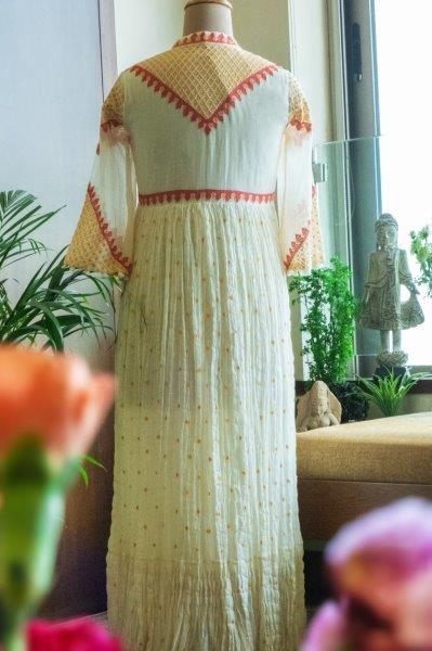 Long Off-white Tunic Aditi Somani India