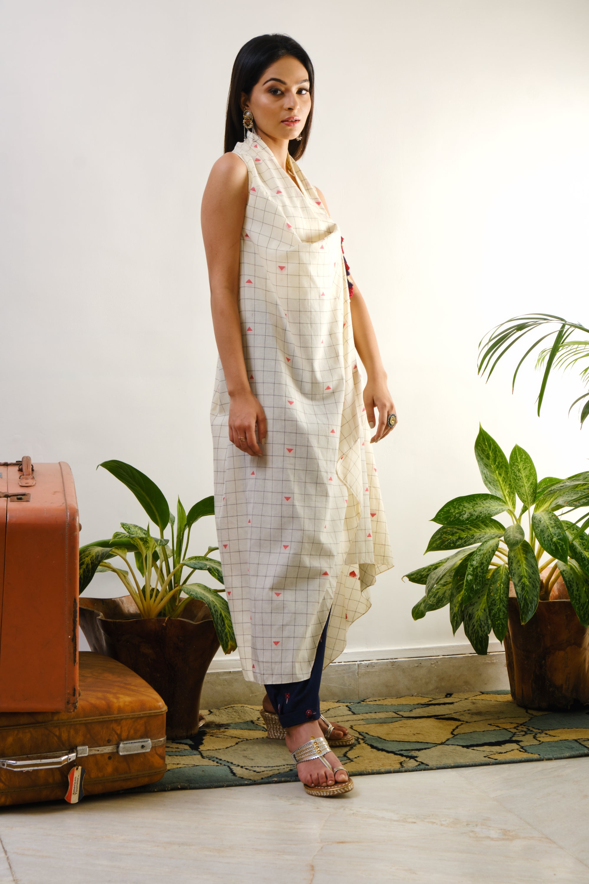 Off-white checked Tunic with blue crop pant
