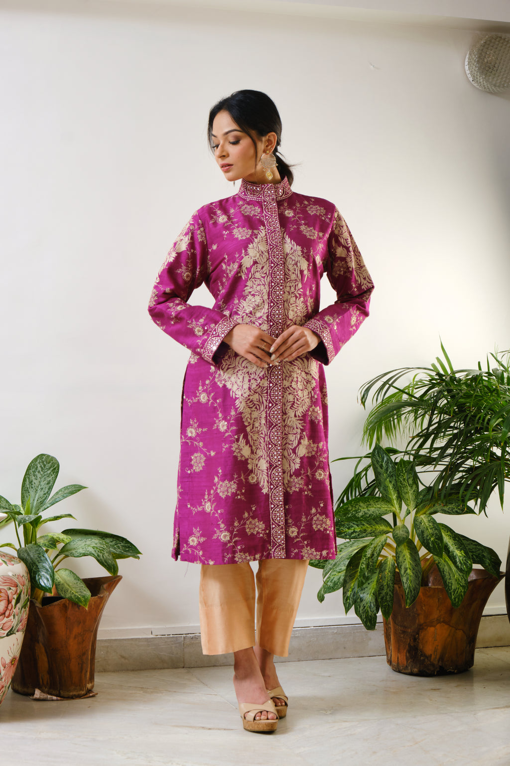Purple embroidered jacket & jaal embroidery allover with ari motif