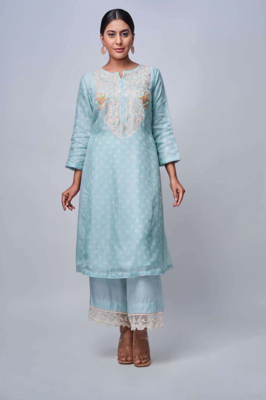 Blue bandhni embroidered tunic with pant