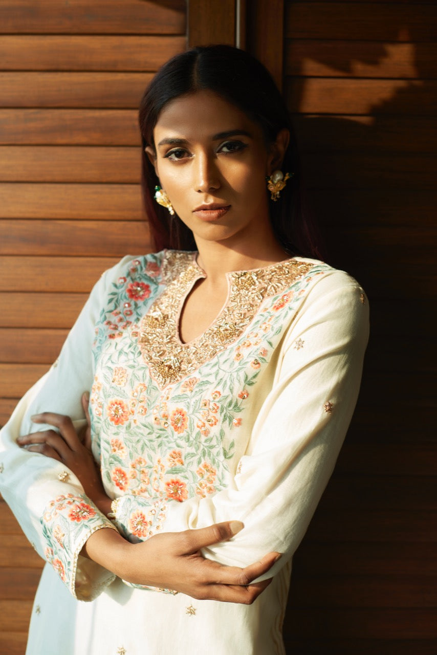 Maheshwari Kurta With Dhoti Aditi Somani India